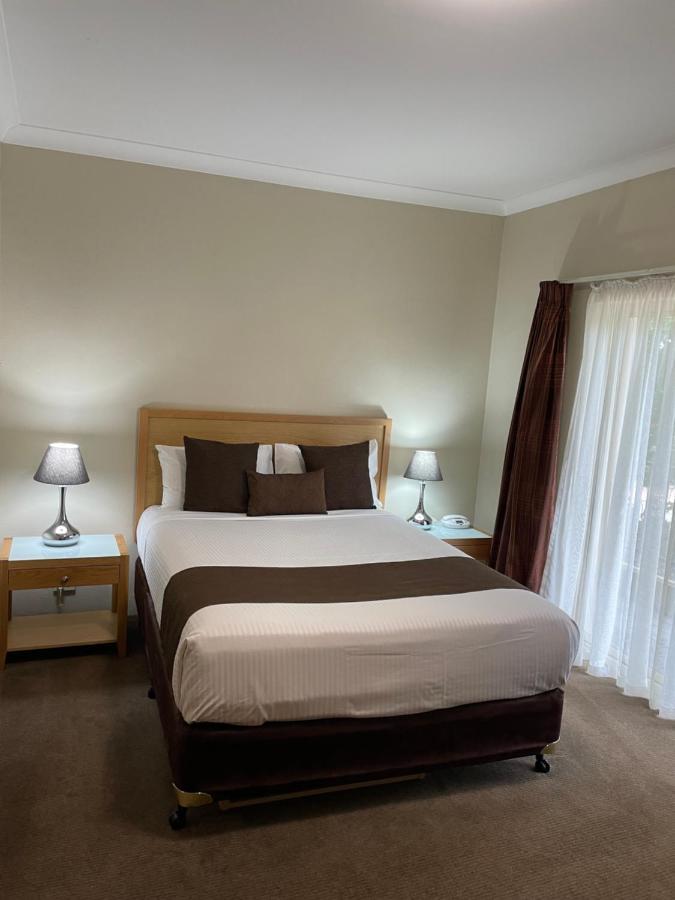 Noah'S Mid City Motor Inn Muswellbrook Esterno foto