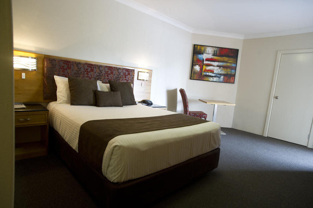 Noah'S Mid City Motor Inn Muswellbrook Esterno foto
