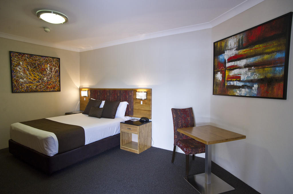 Noah'S Mid City Motor Inn Muswellbrook Esterno foto