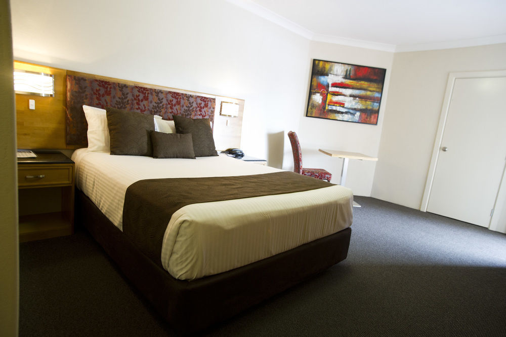 Noah'S Mid City Motor Inn Muswellbrook Esterno foto